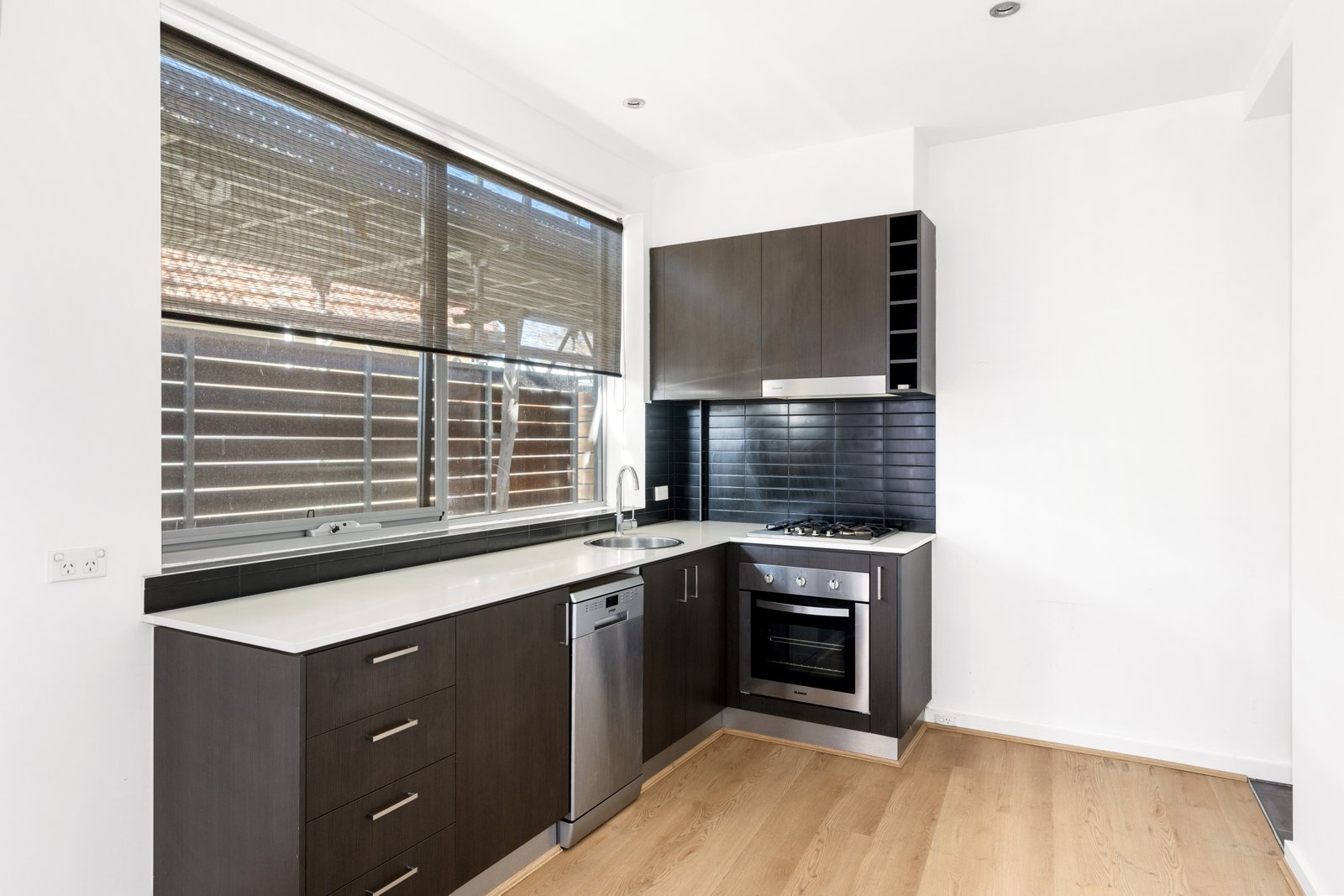 Gallery: 9/3 Charnwood Road