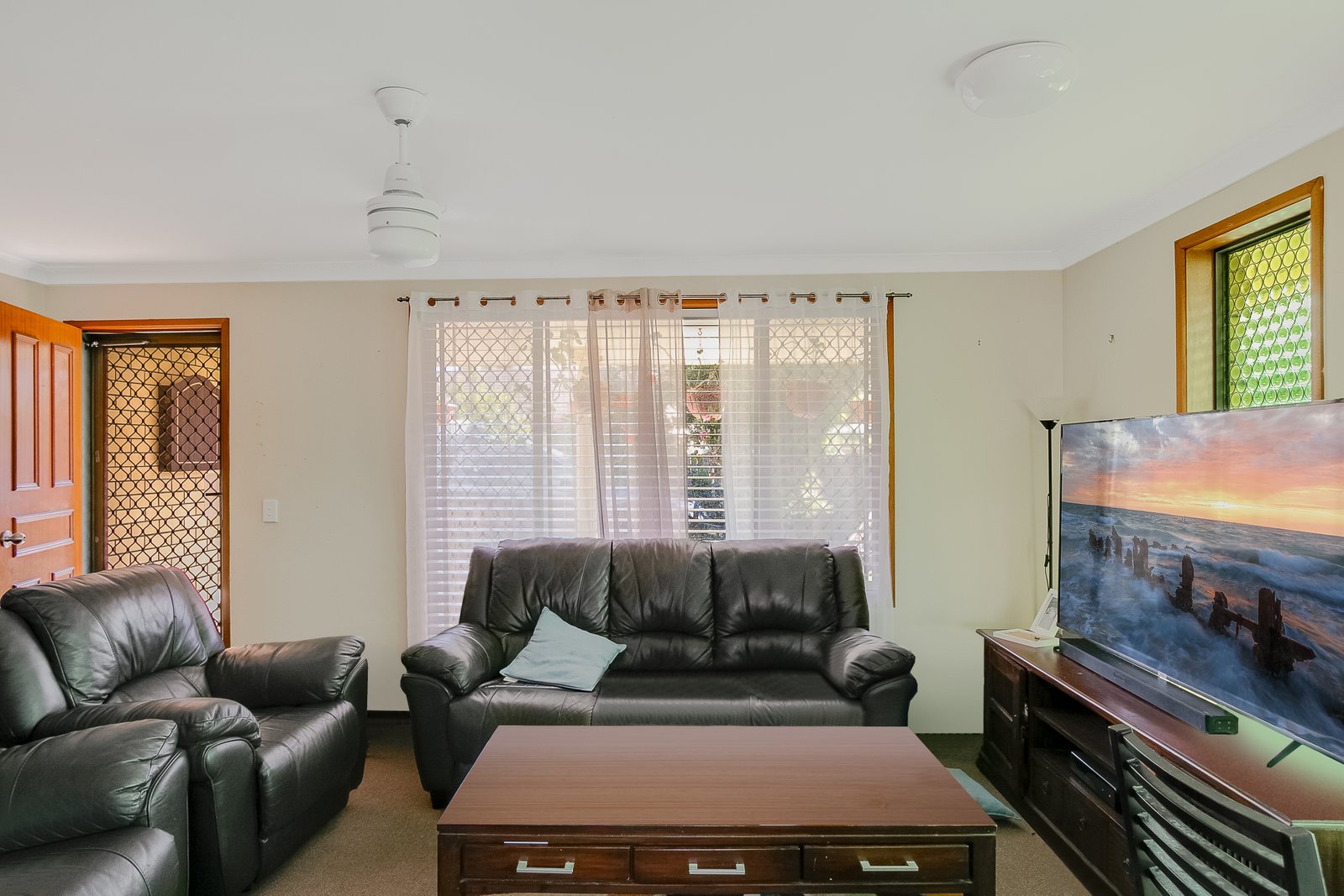 93 Companion Way TWEED HEADS 3