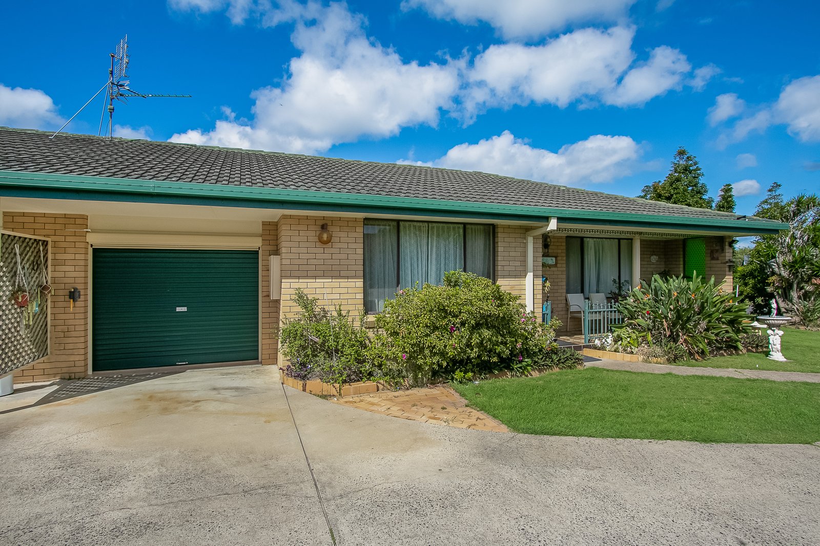 93 Companion Way TWEED HEADS 10