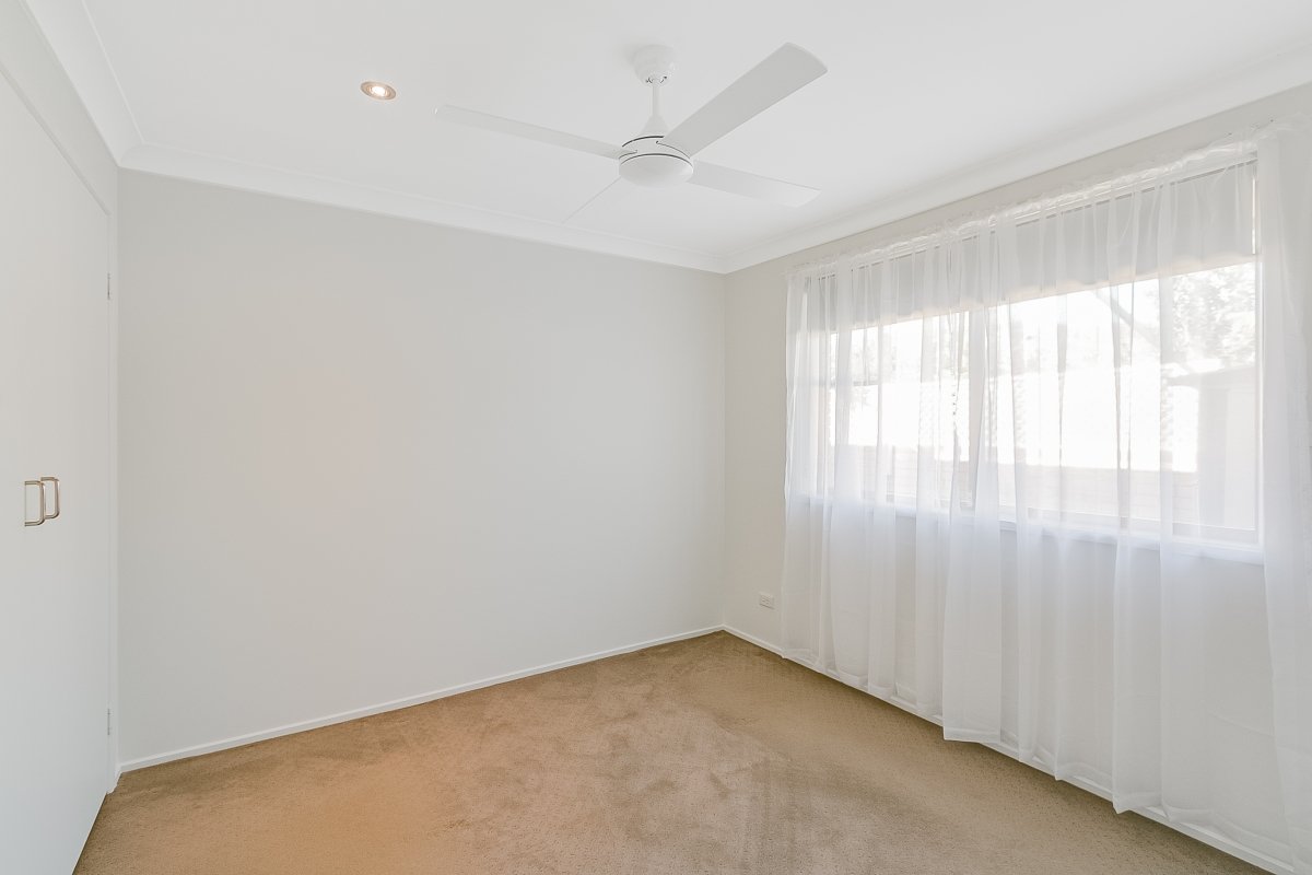 93 Companion Way TWEED HEADS 6