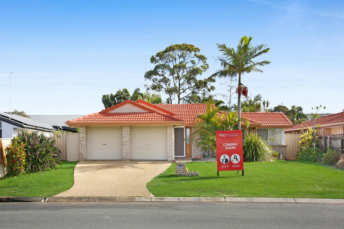 93 Coronet Crescent Burleigh Waters 22
