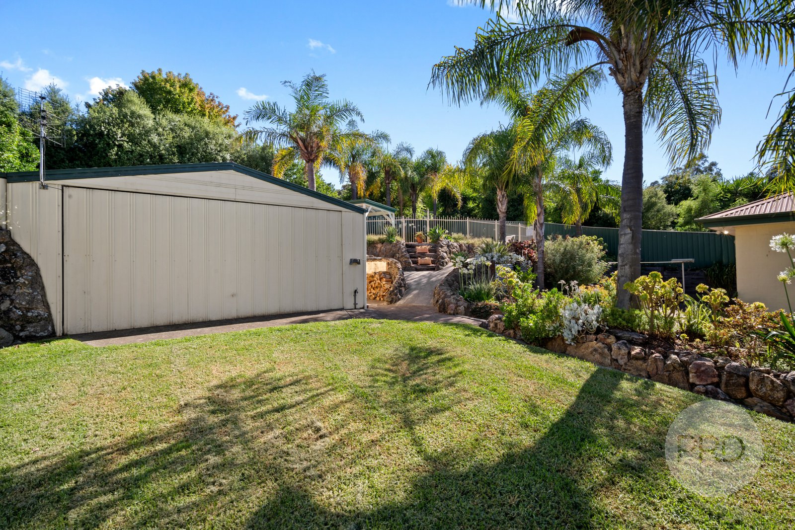 93 Crawshaw Crescent GLENROY 17