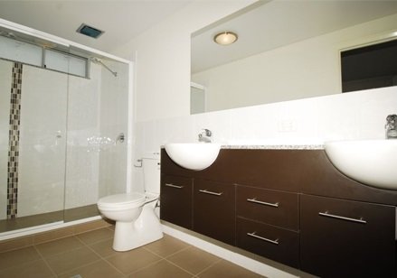 9/3 Deloraine Close CANNONVALE 9