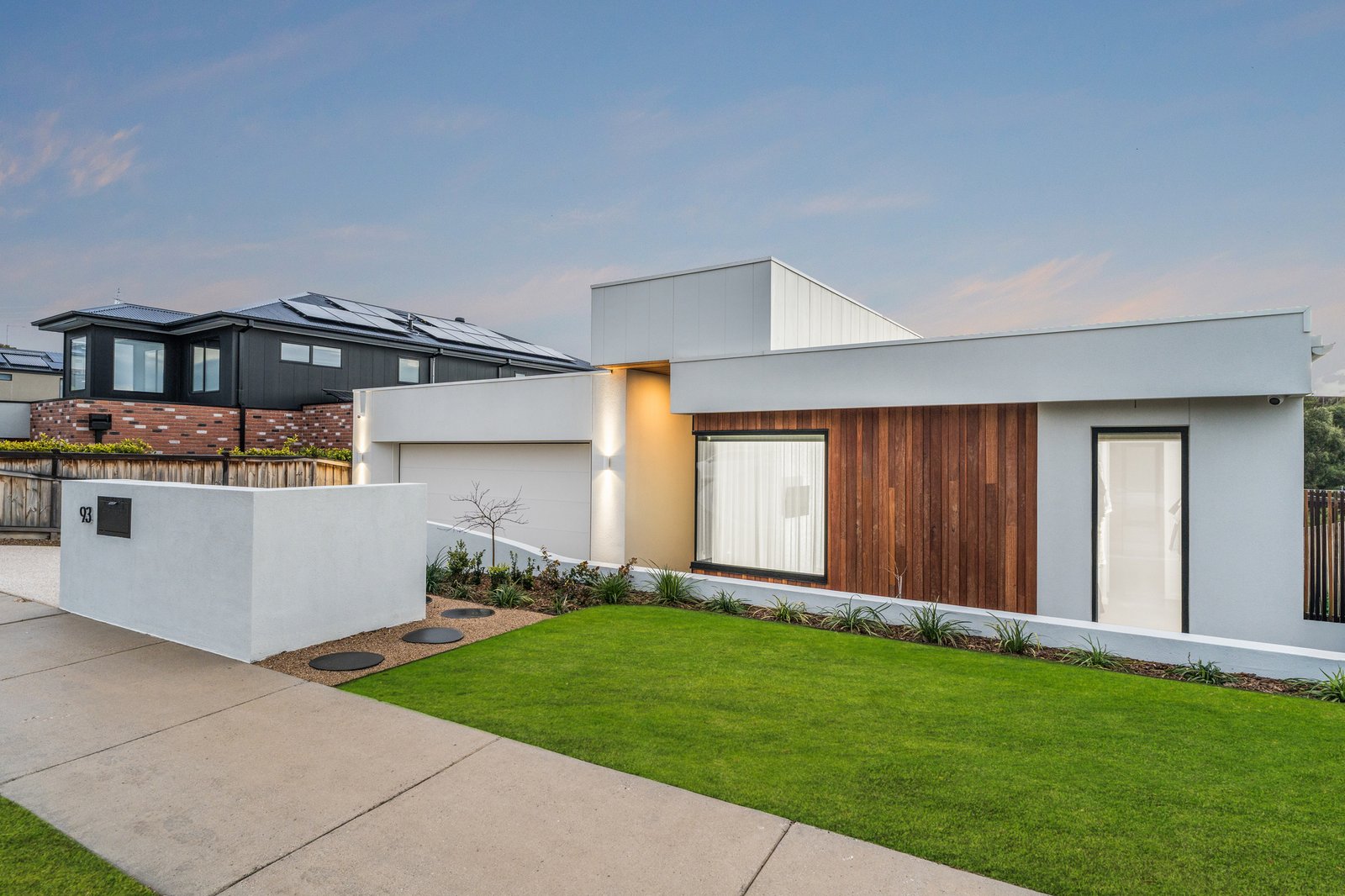 Gallery: 93 Dryden Way