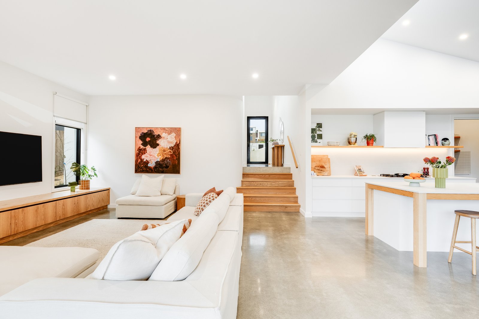 Gallery: 93 Dryden Way