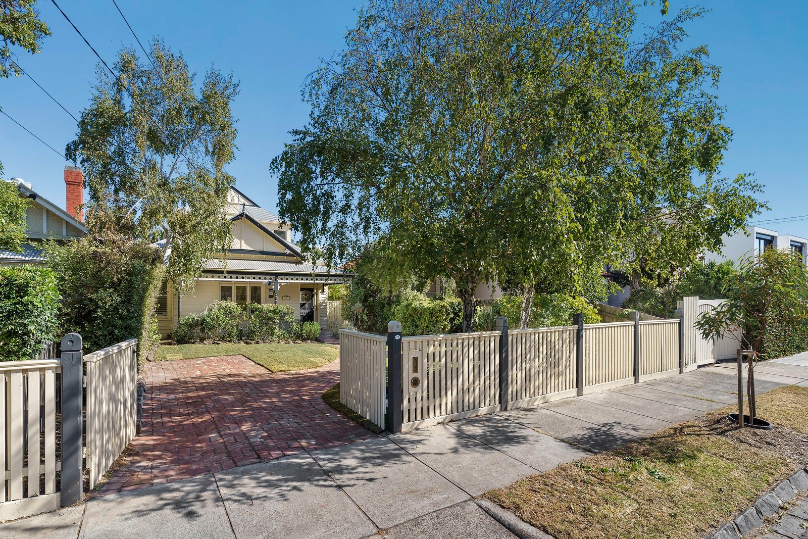 Real Estate and Property in 93 Eskdale Road, Caulfield North, VIC