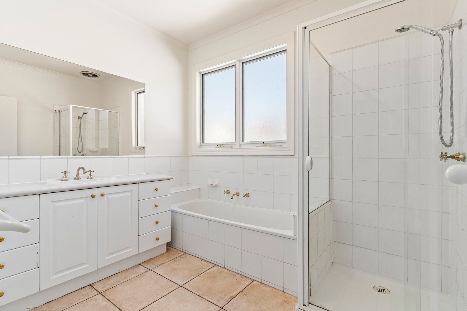 Real Estate and Property in 93 Eskdale Road, Caulfield North, VIC