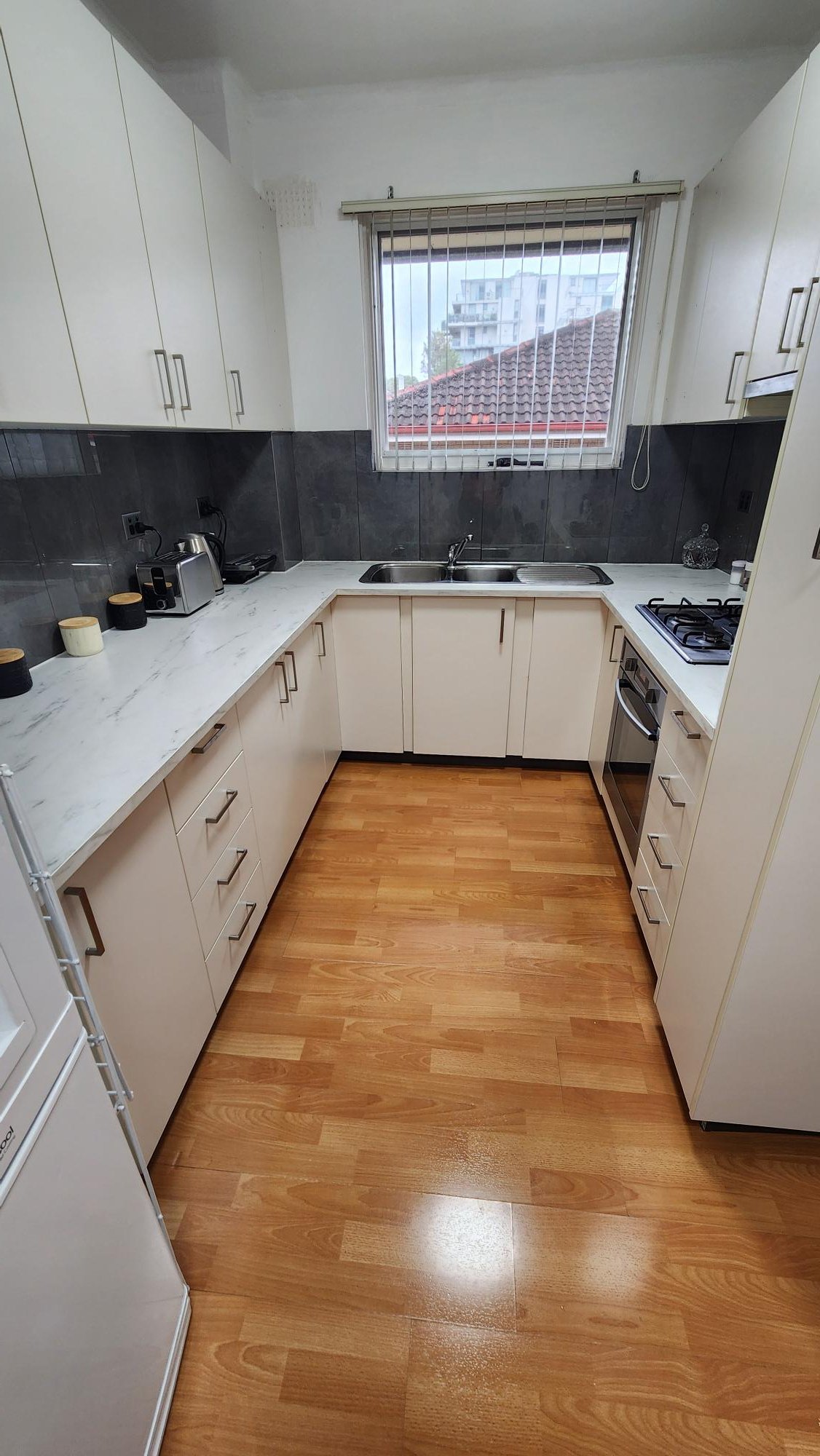 9/3 Flack Avenue HILLSDALE 3