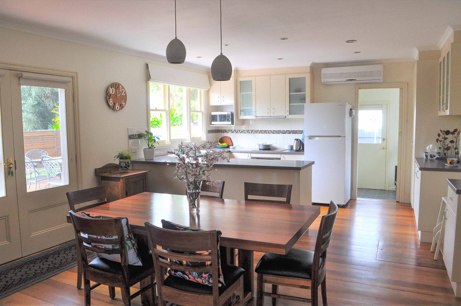 93 Grant Street INGLEWOOD 2