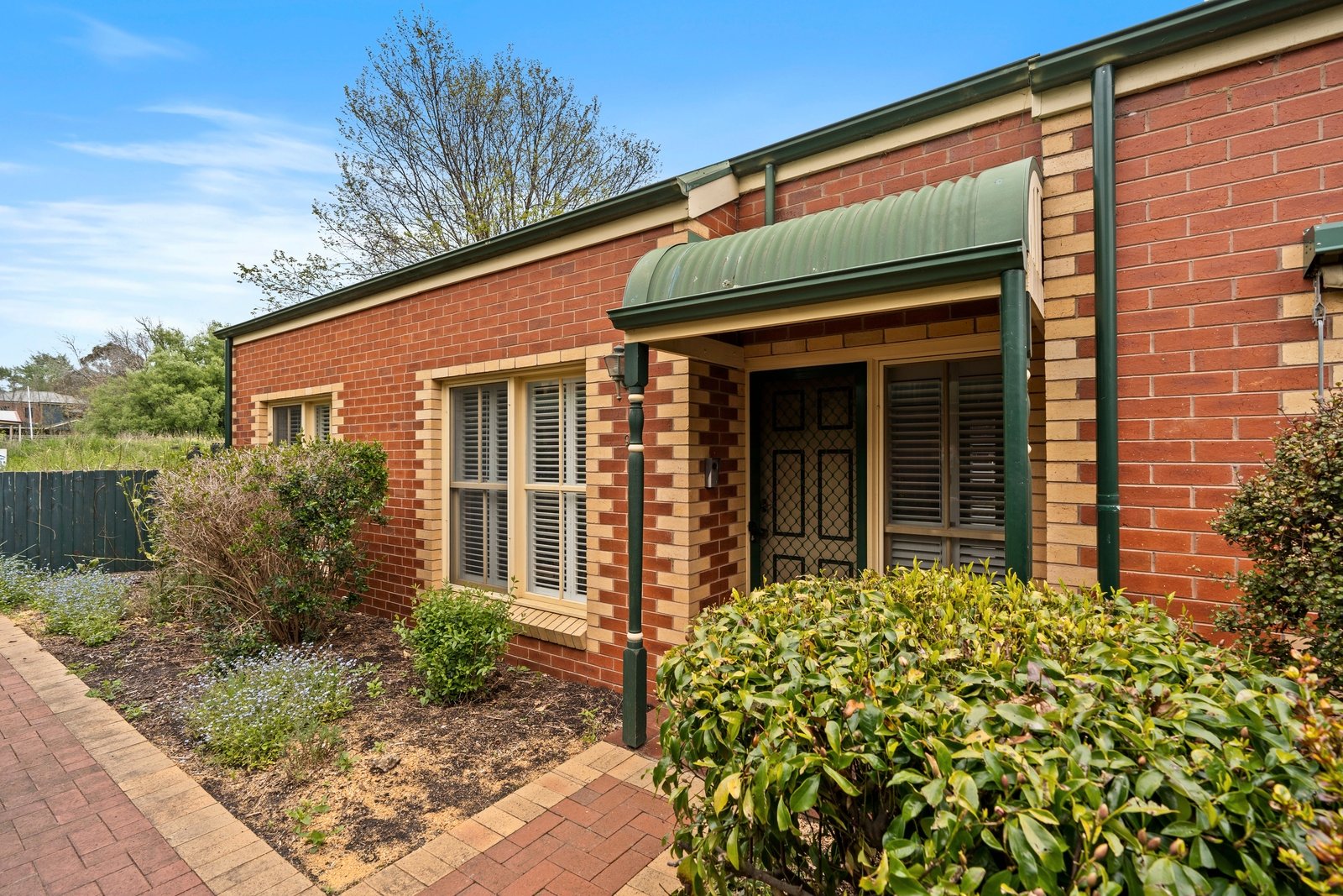 Real Estate and Property in 9/3 Hamilton Street, Gisborne, VIC