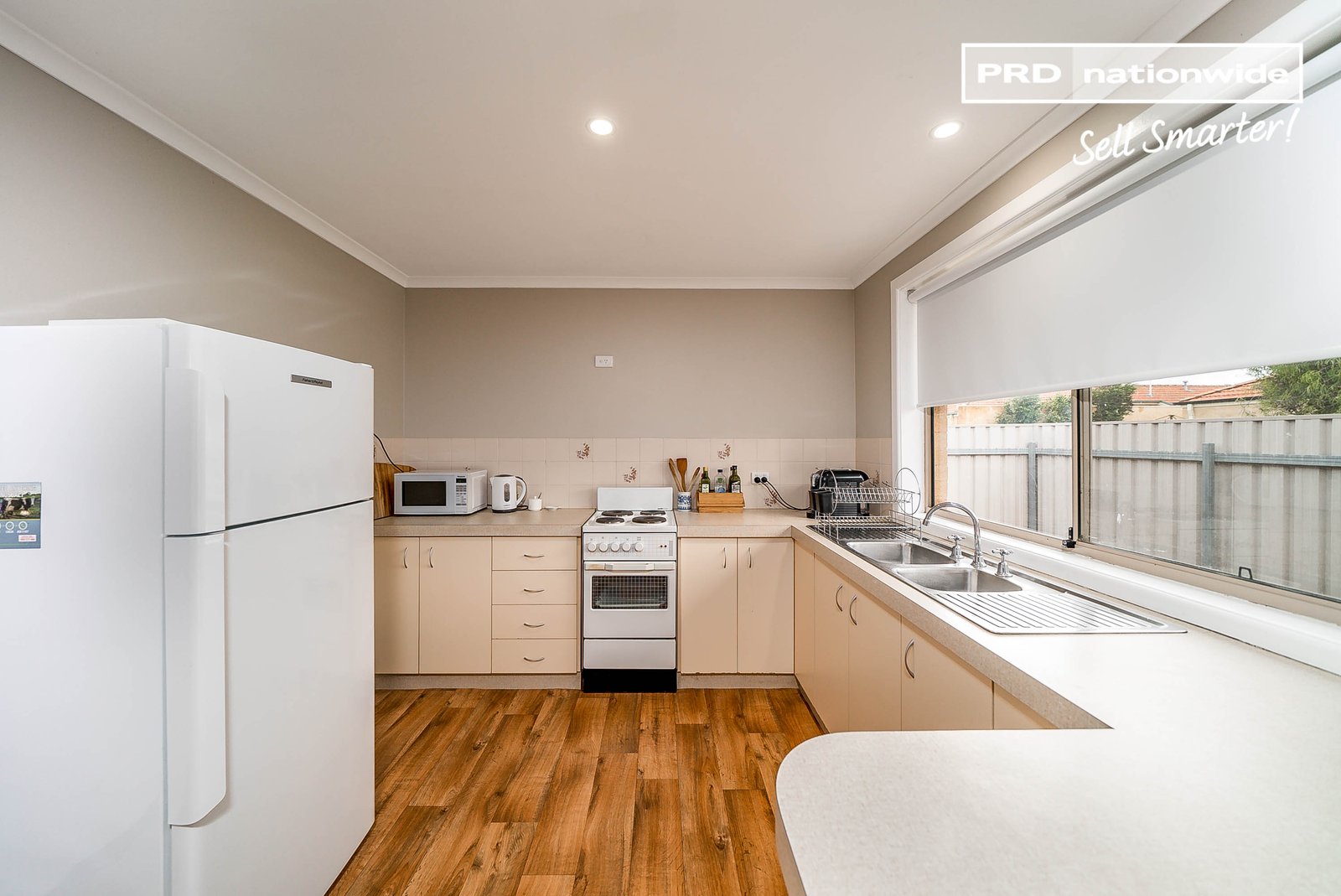 9/3 Leena Place WAGGA WAGGA 2