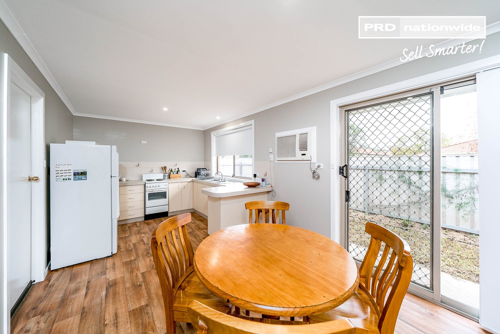 9/3 Leena Place WAGGA WAGGA 6