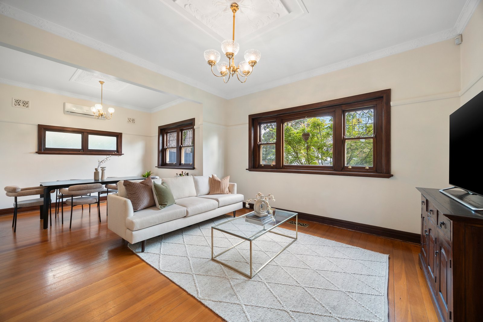 Gallery: 93 Linacre Road