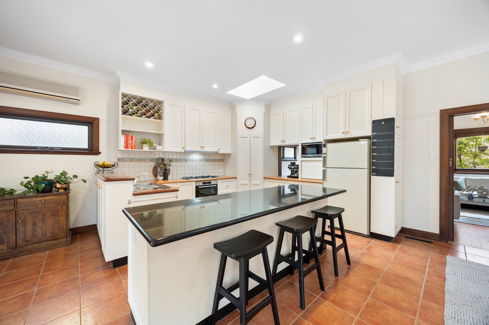 Gallery: 93 Linacre Road
