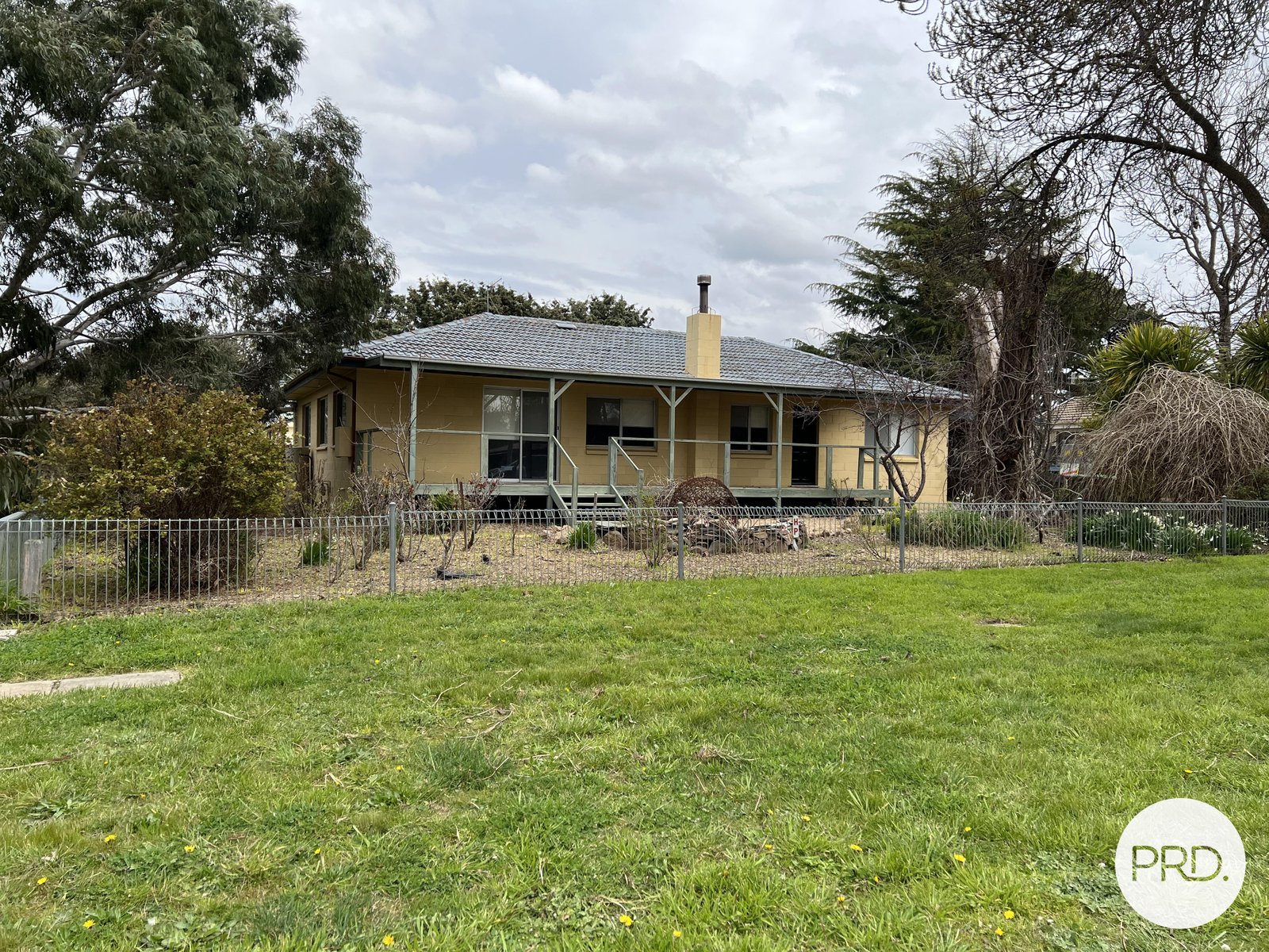 93 Malbon Street BUNGENDORE 13