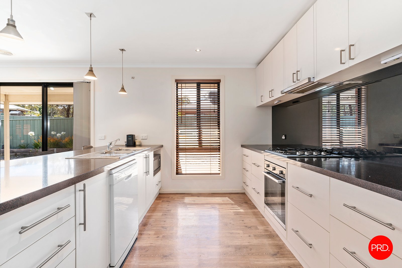93 Mistletoe Street GOLDEN SQUARE 6