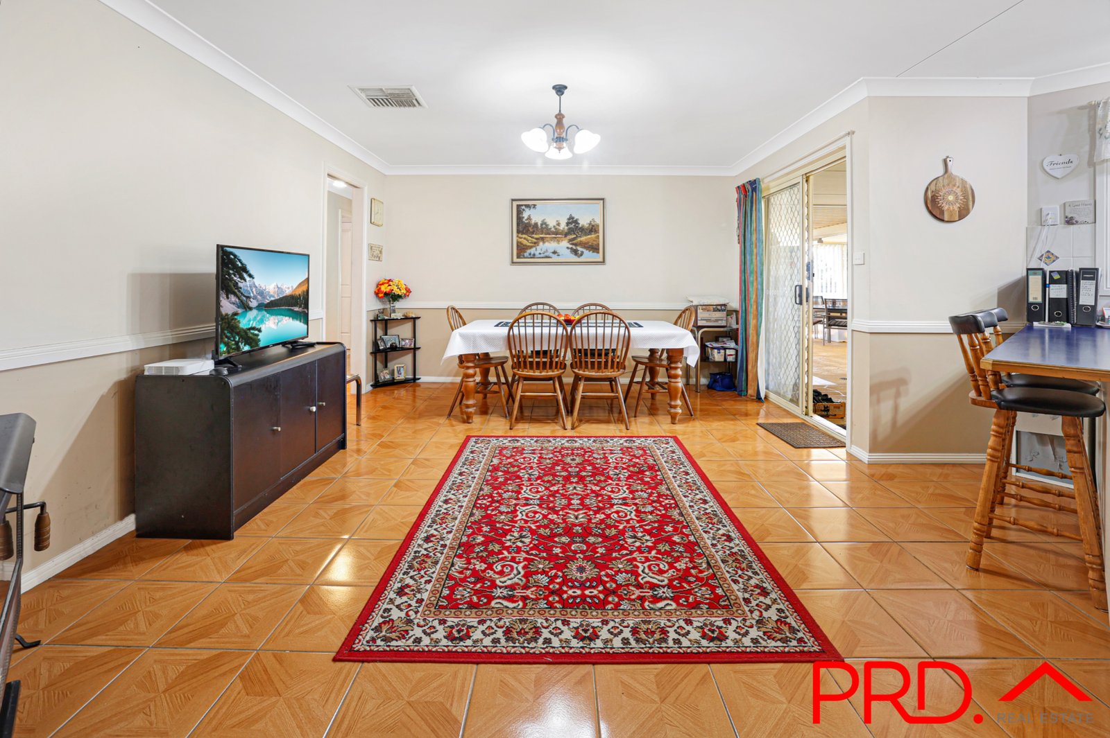 93 Morilla Street TAMWORTH 6