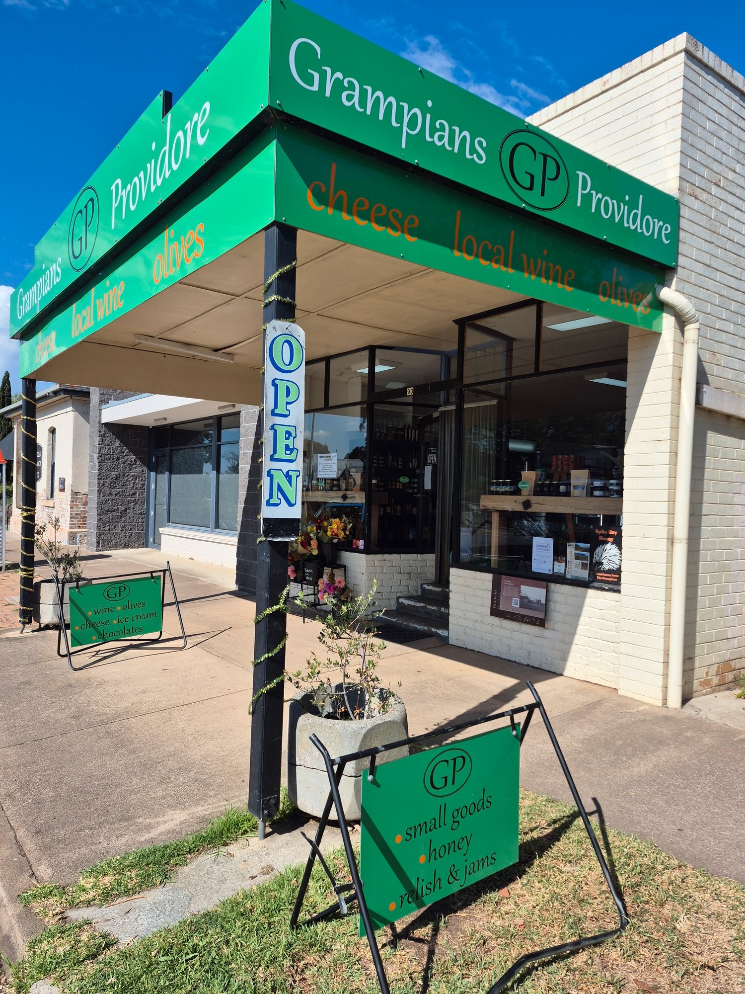 Gallery: 93 Parker Street
