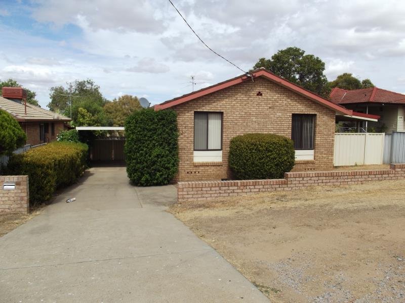 93 Peel Street TAMWORTH 1