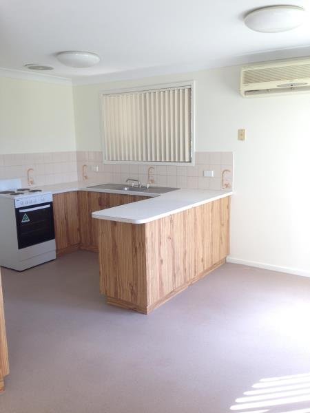 93 Peel Street TAMWORTH 4