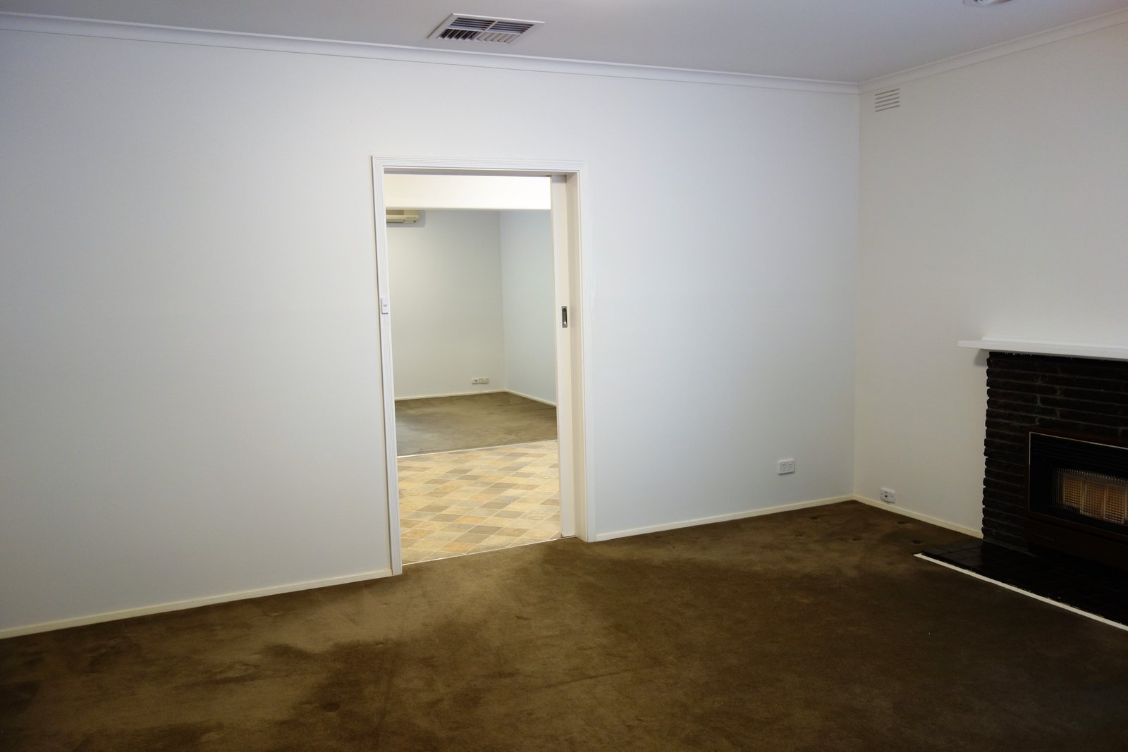 Gallery: 93 Rowans Road