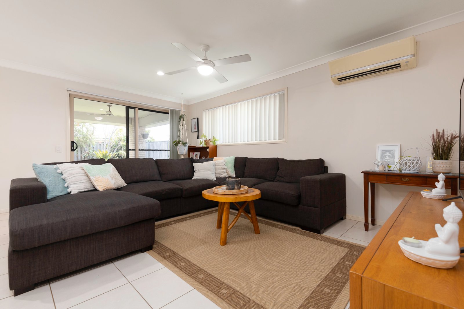 93 Royal Sands Boulevard BUCASIA 5