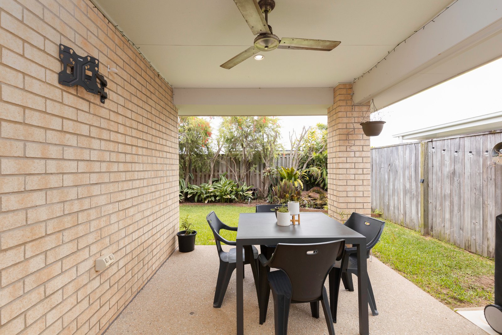 93 Royal Sands Boulevard BUCASIA 11