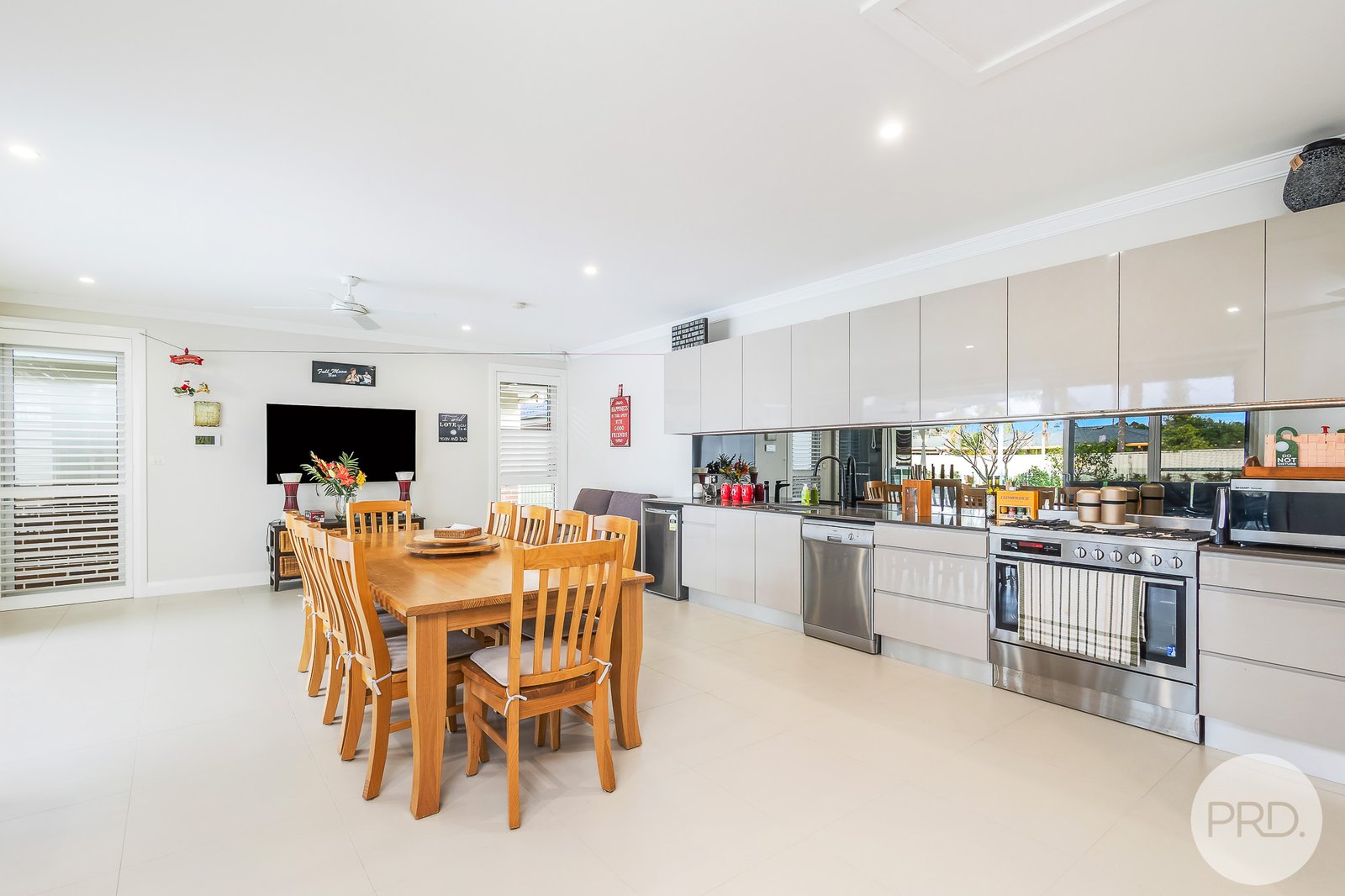 93 Salamander Way SALAMANDER BAY 28