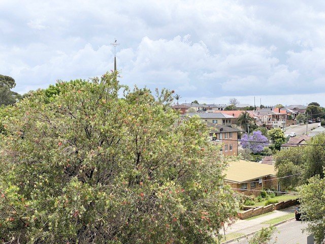 9/3 Short Street CARLTON 8