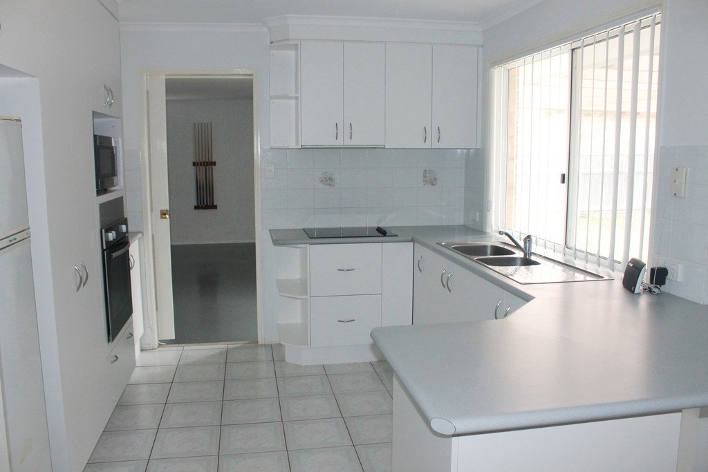 93 The Oaks Road TANNUM SANDS 3
