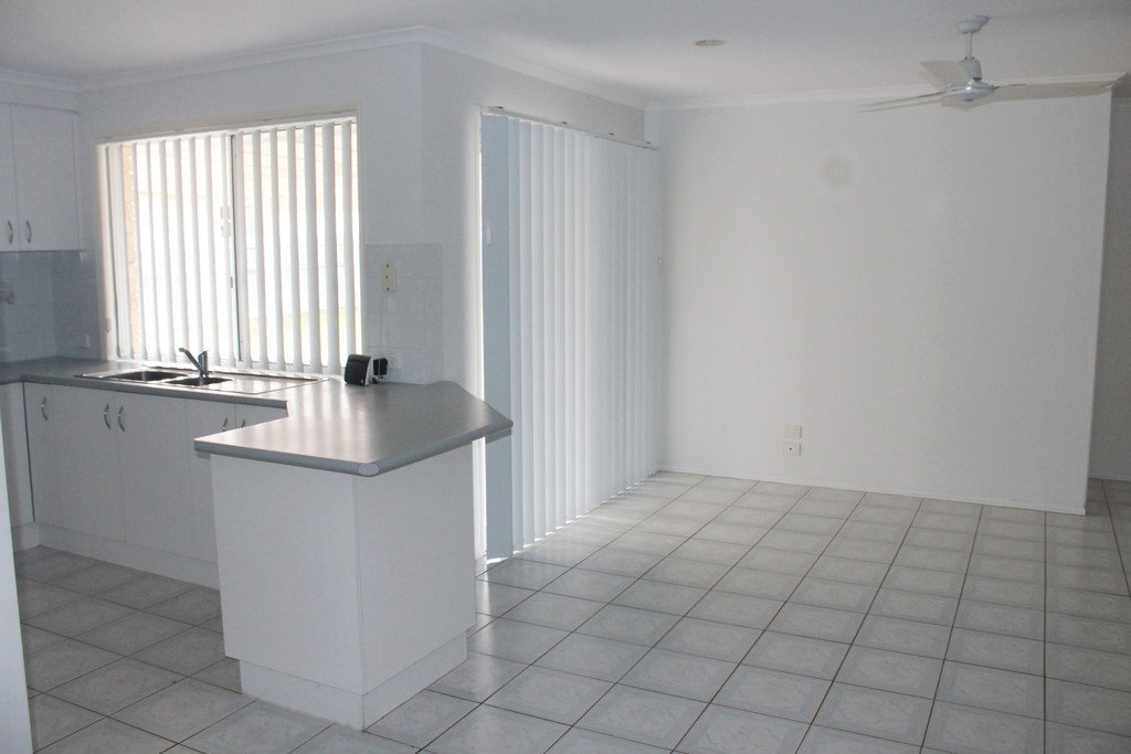 93 The Oaks Road TANNUM SANDS 13