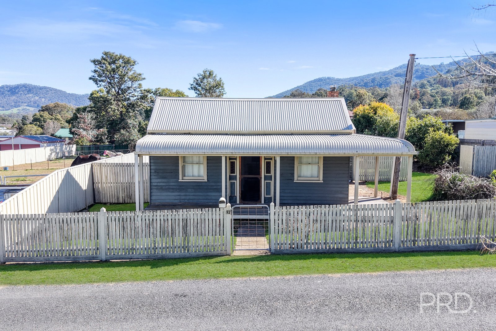 93 Timor Lane MURRURUNDI 2