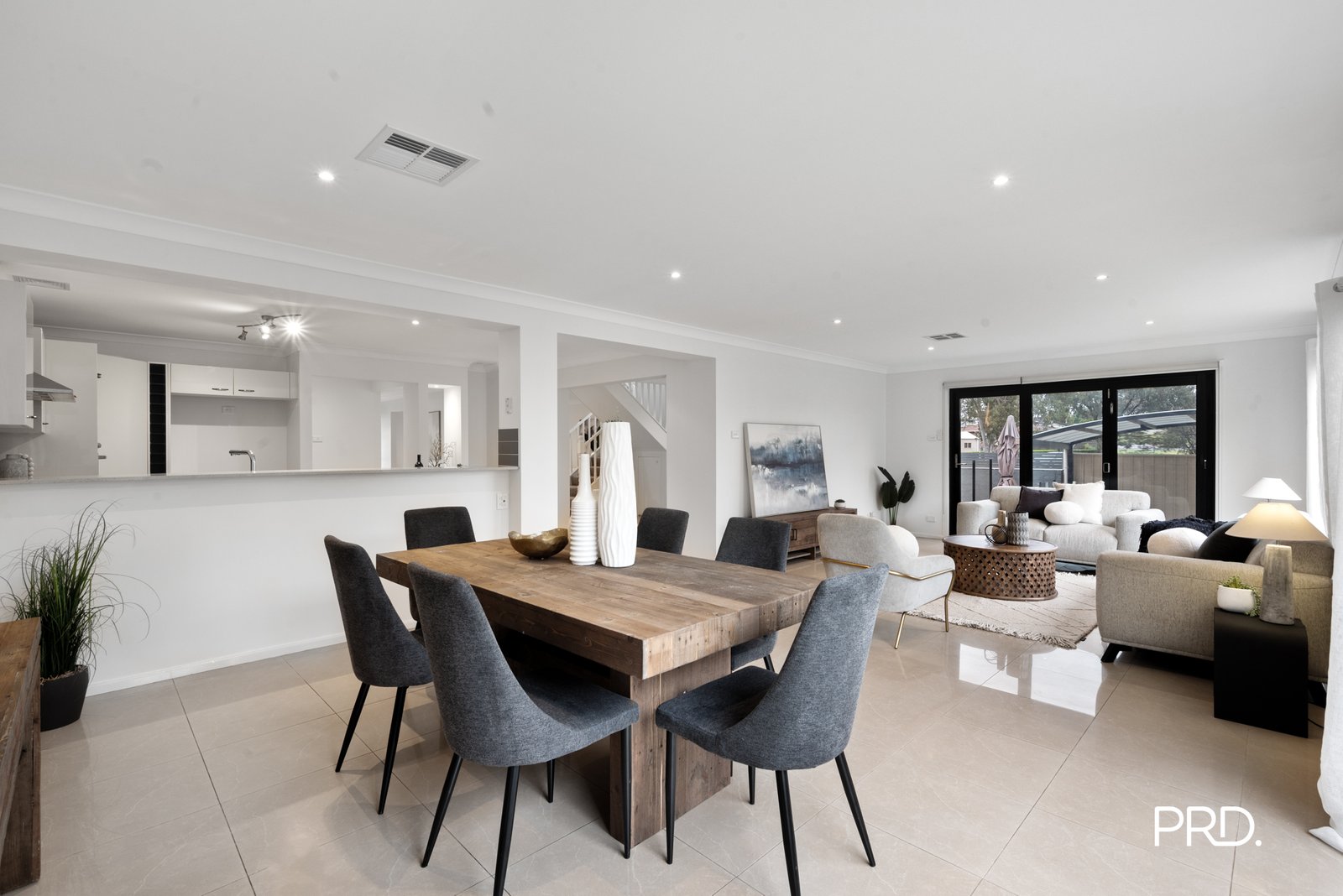 93 Tukara Road SOUTH PENRITH 11