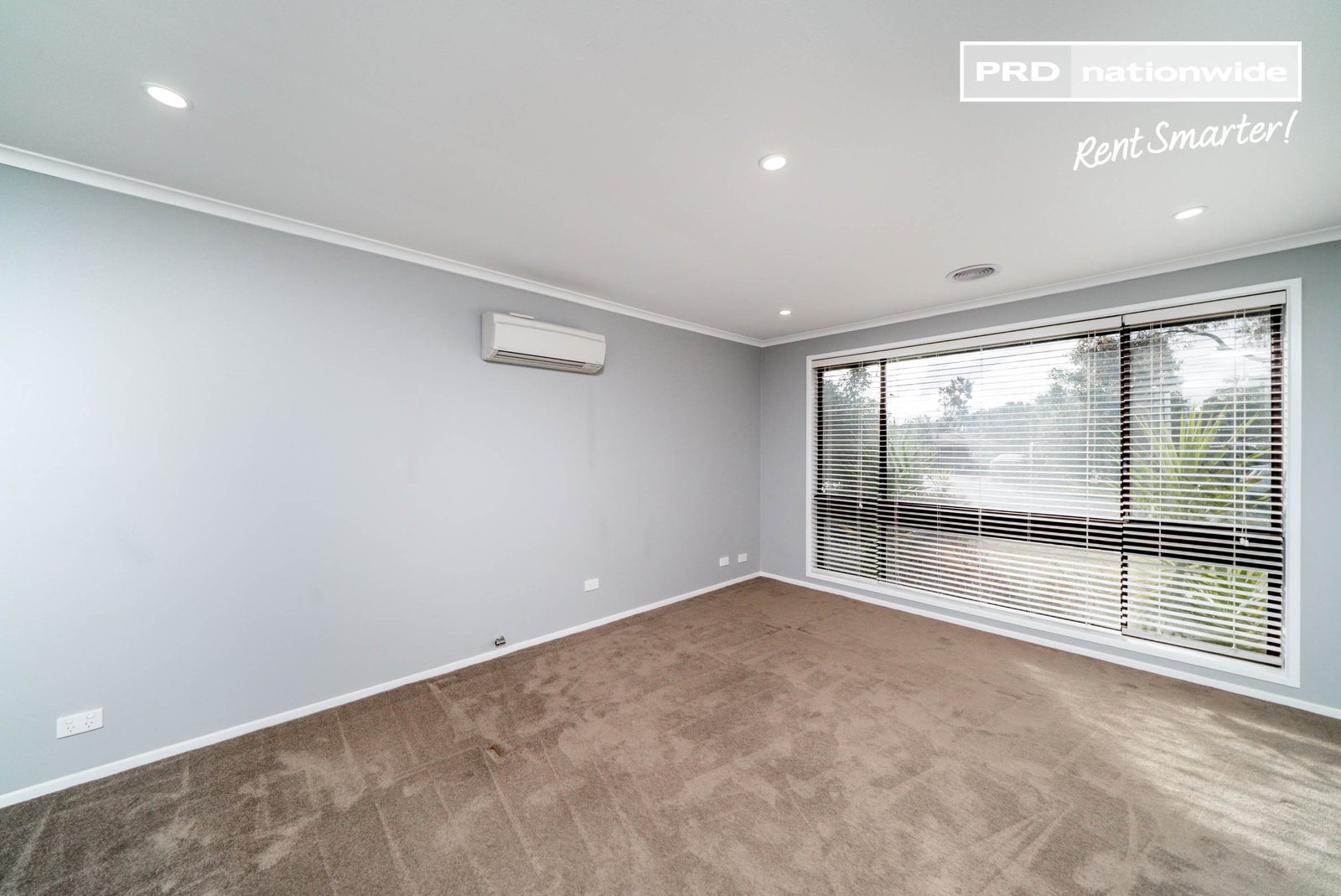 93 Undurra Drive GLENFIELD PARK 3