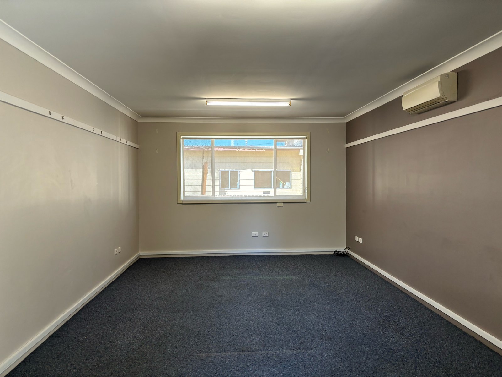 93 West High Street COFFS HARBOUR 25