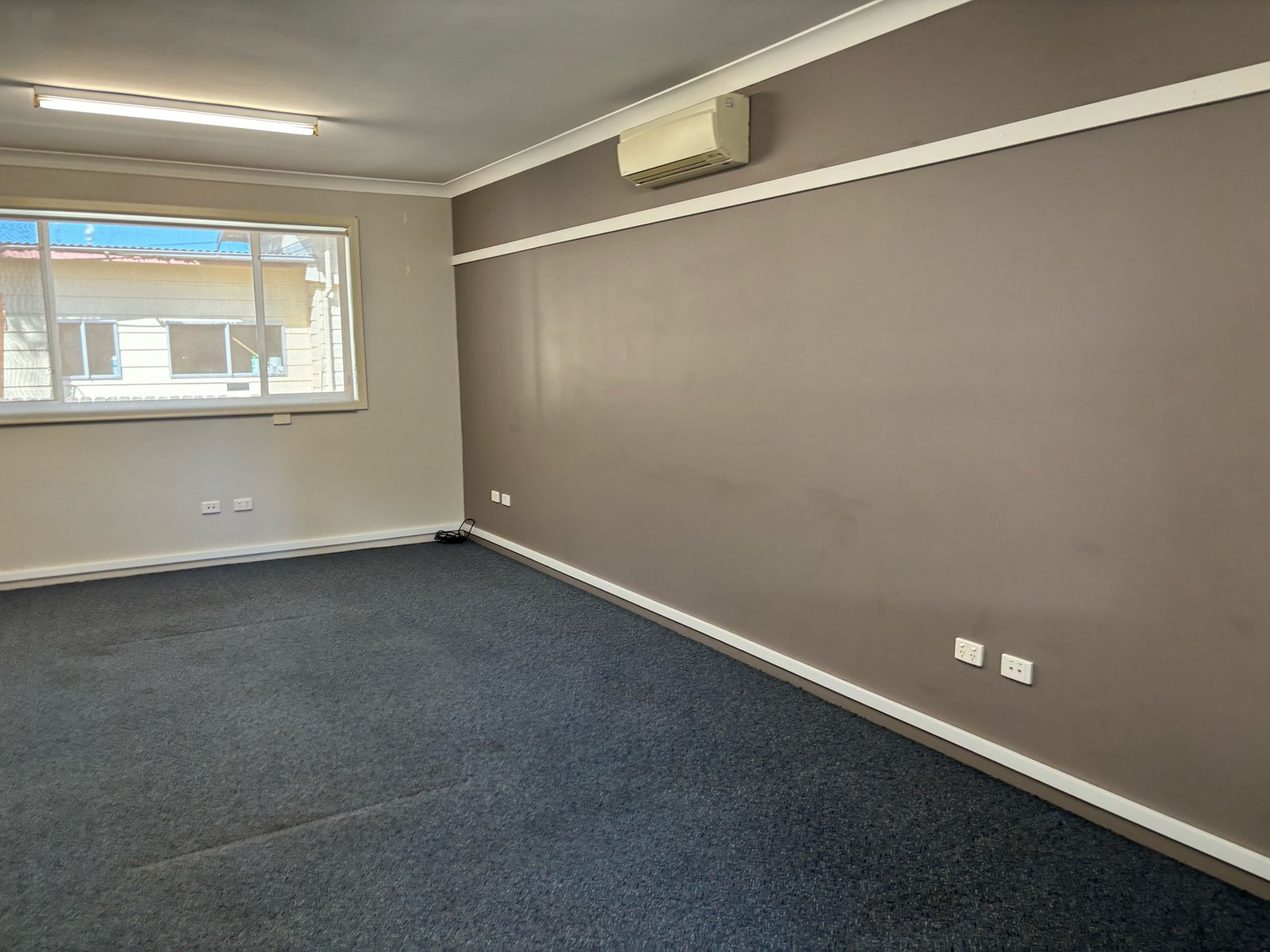 93 West High Street COFFS HARBOUR 26