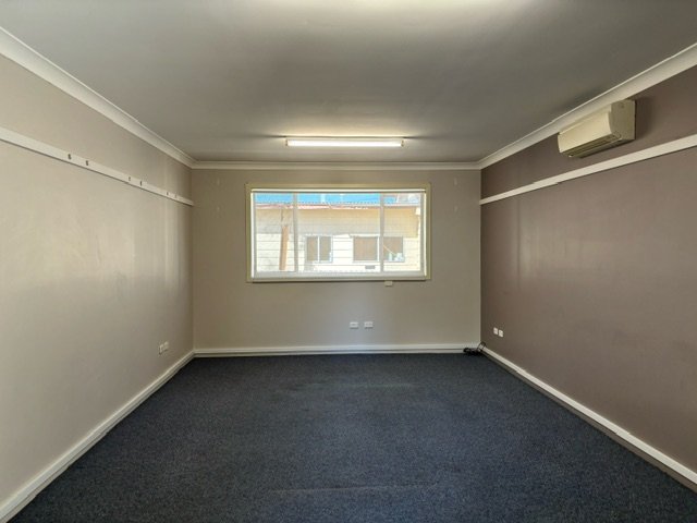 93 West High Street COFFS HARBOUR 29