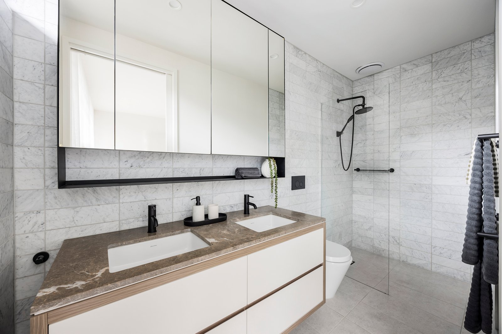 Real Estate and Property in 9/3 Wilks Street, Caulfield North, VIC