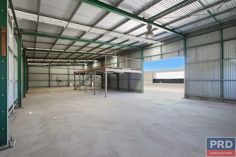 930 Metry Street ALBURY 3