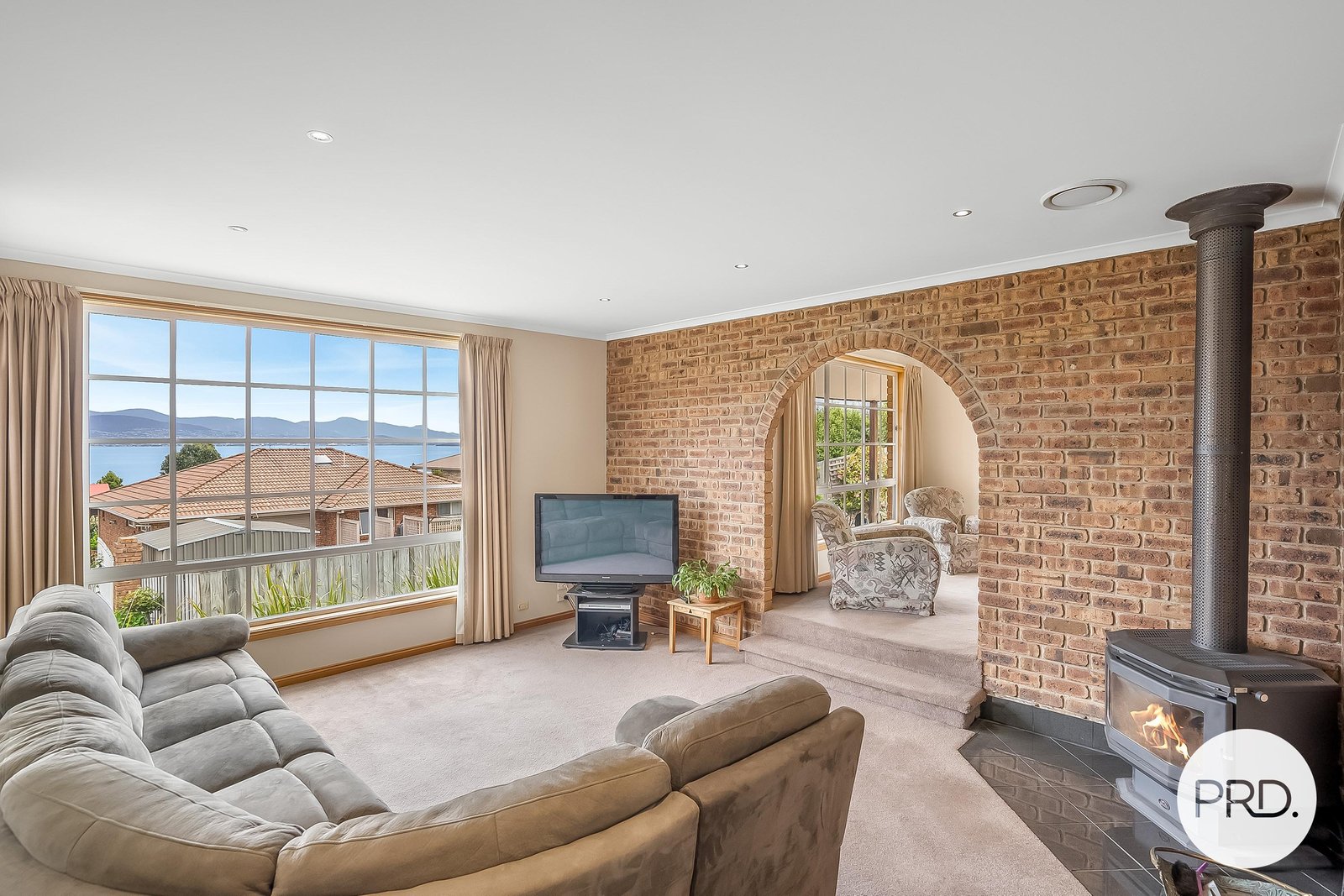 930 Oceana Drive TRANMERE 8