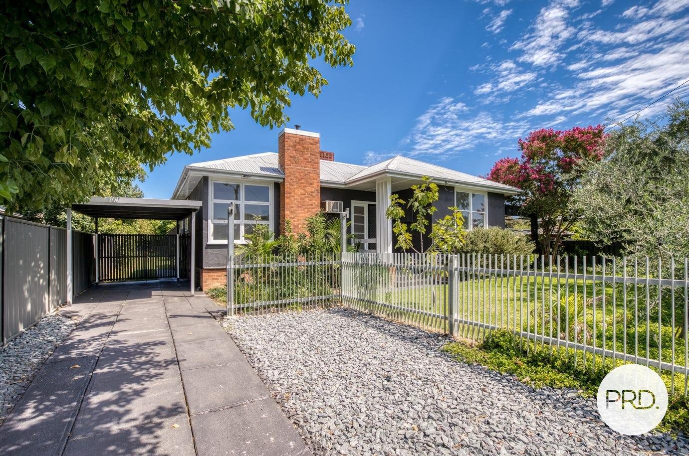 931 Currawong Street NORTH ALBURY 2