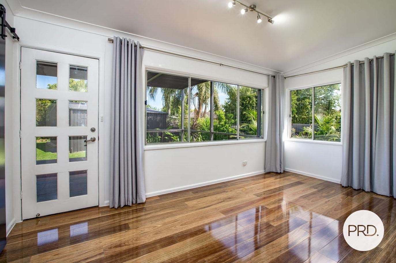 931 Currawong Street NORTH ALBURY 4