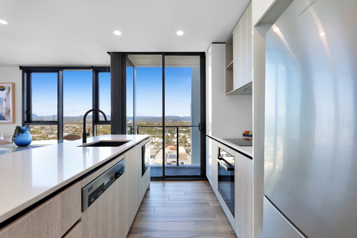 93/1969 Gold Coast Highway Burleigh Heads 3