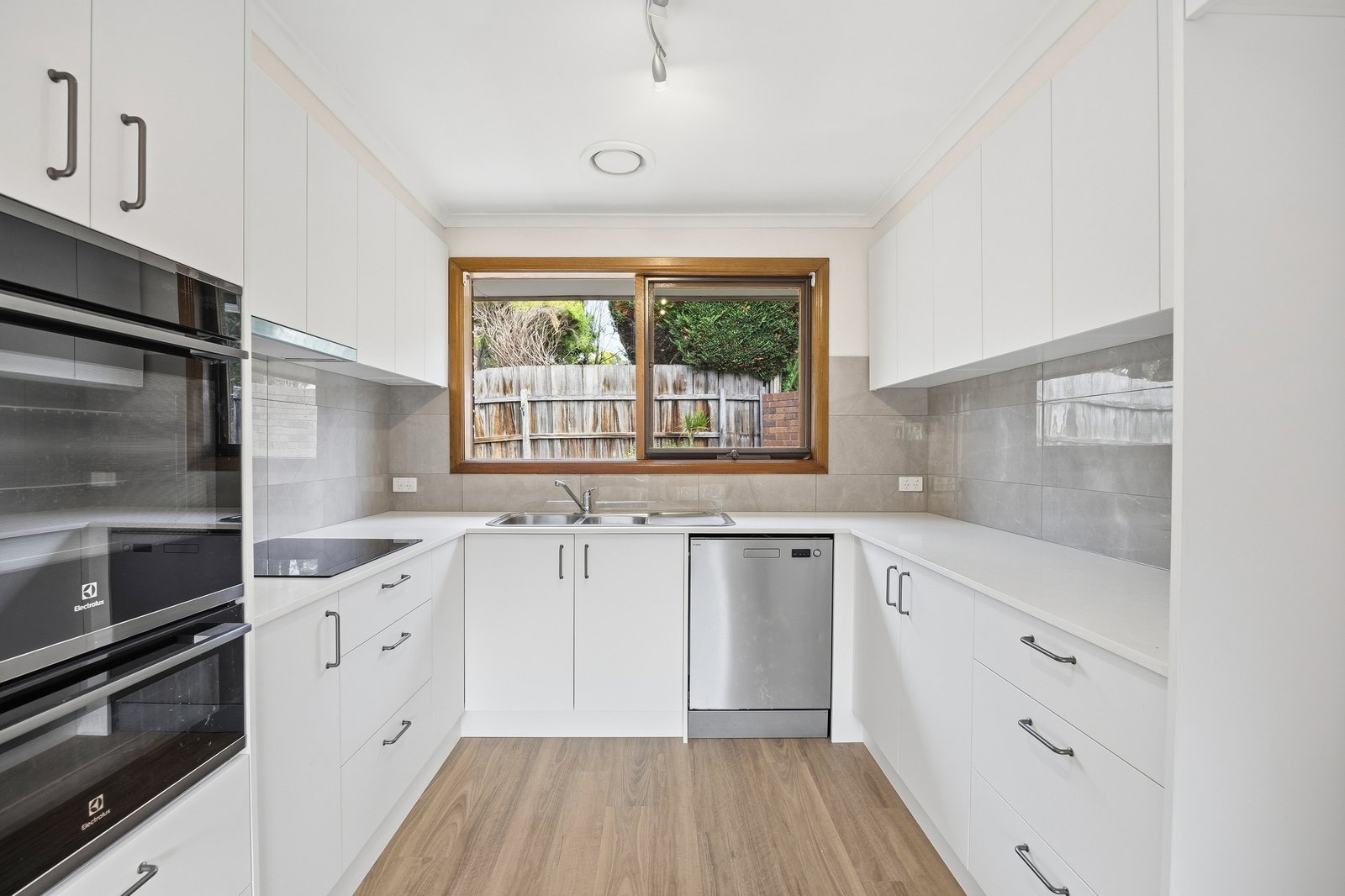 9/32 Ballamore Crescent, Doncaster, 3108