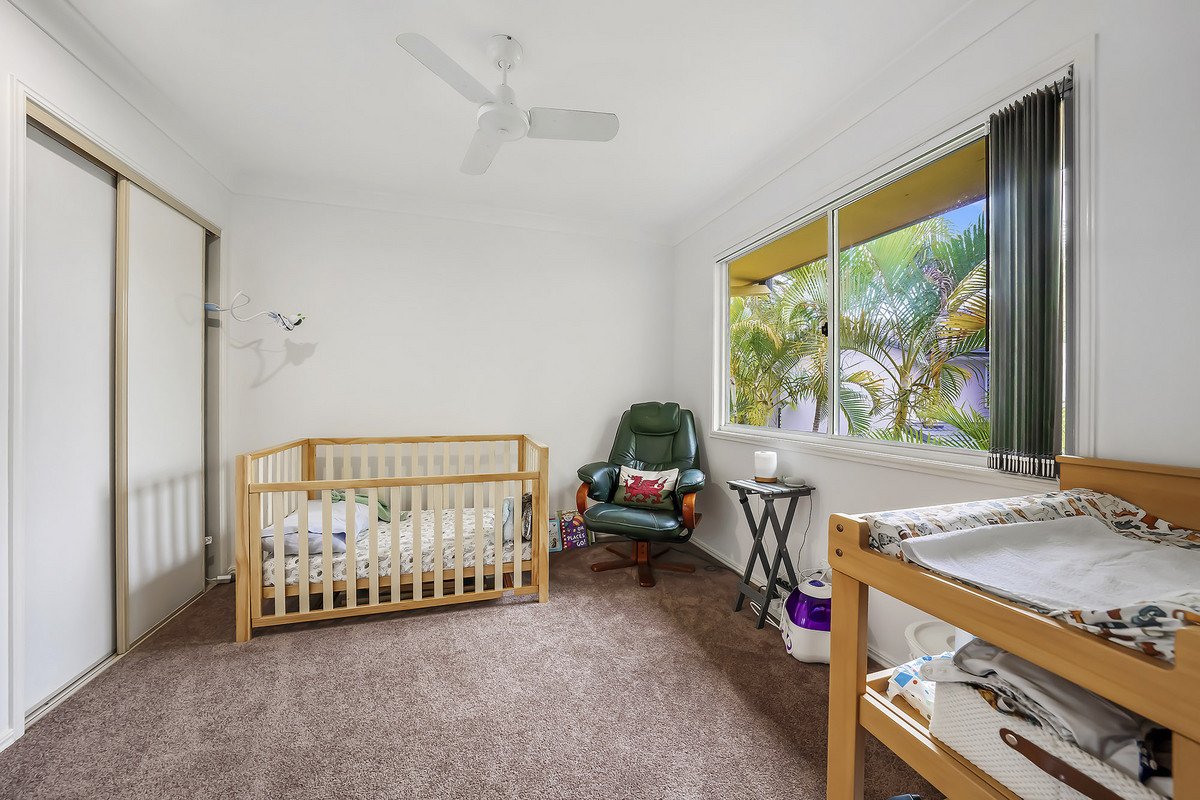 93/215 Cottesloe Drive Mermaid Waters 7