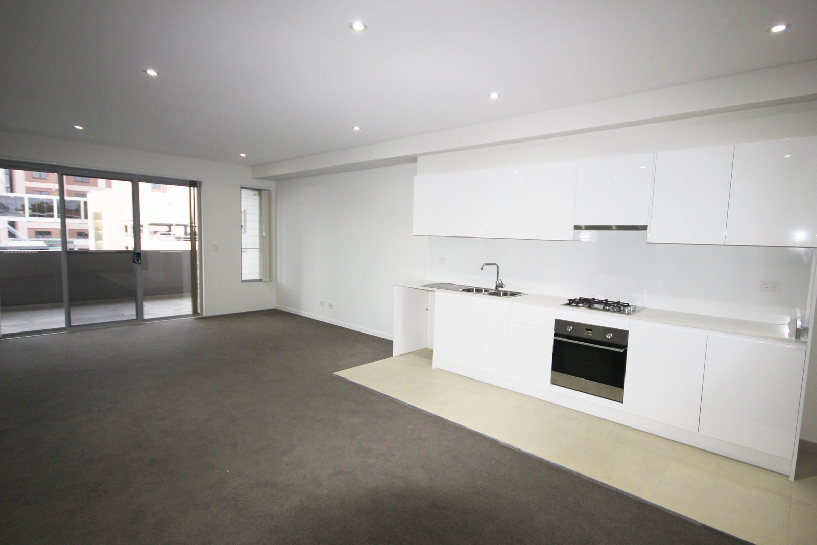 9/33-37 Gray Street KOGARAH 2