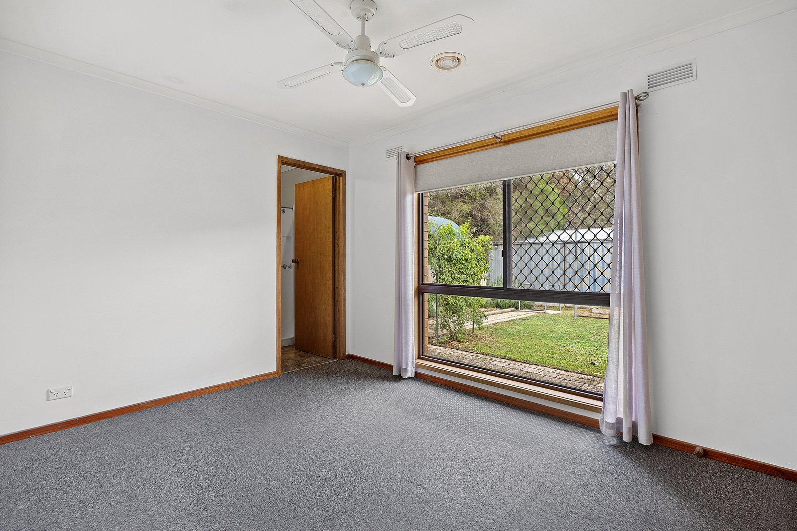 Gallery: 934 Wellington St
