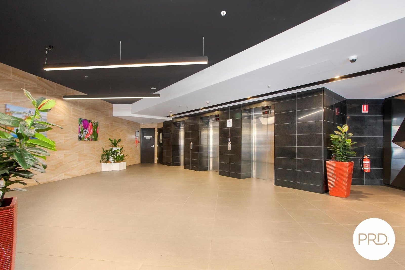 93/45 West Row CITY 3