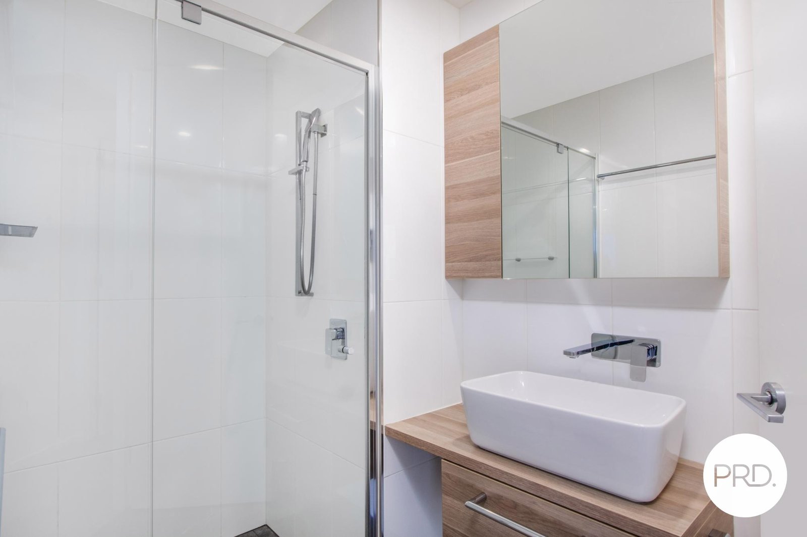 93/45 West Row CITY 10