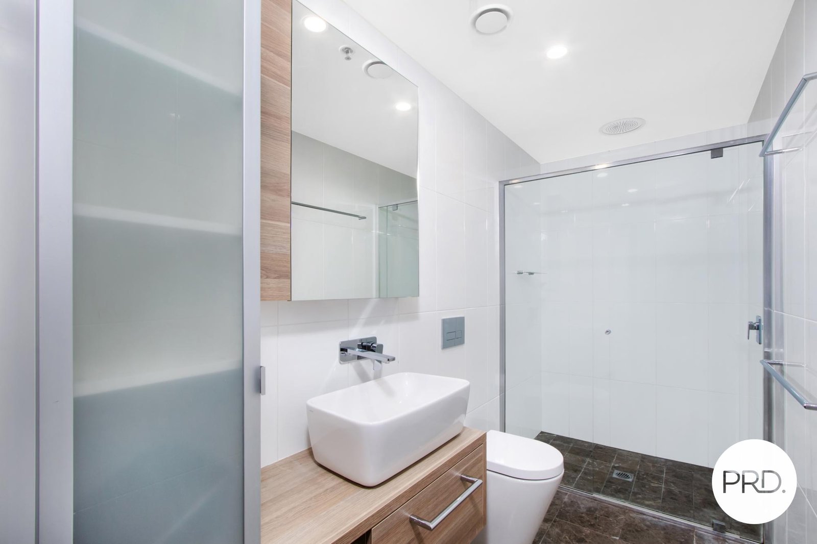 93/45 West Row CITY 12